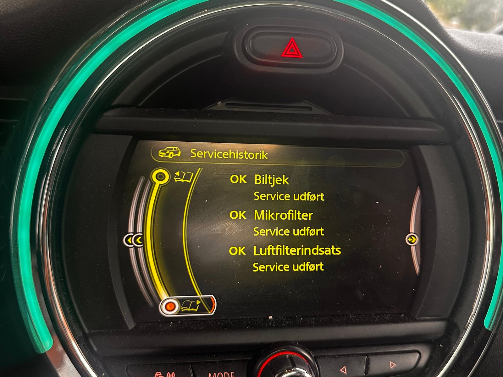 MINI Cooper S 5-door Automatic, 6-trins, 192ps, 2016