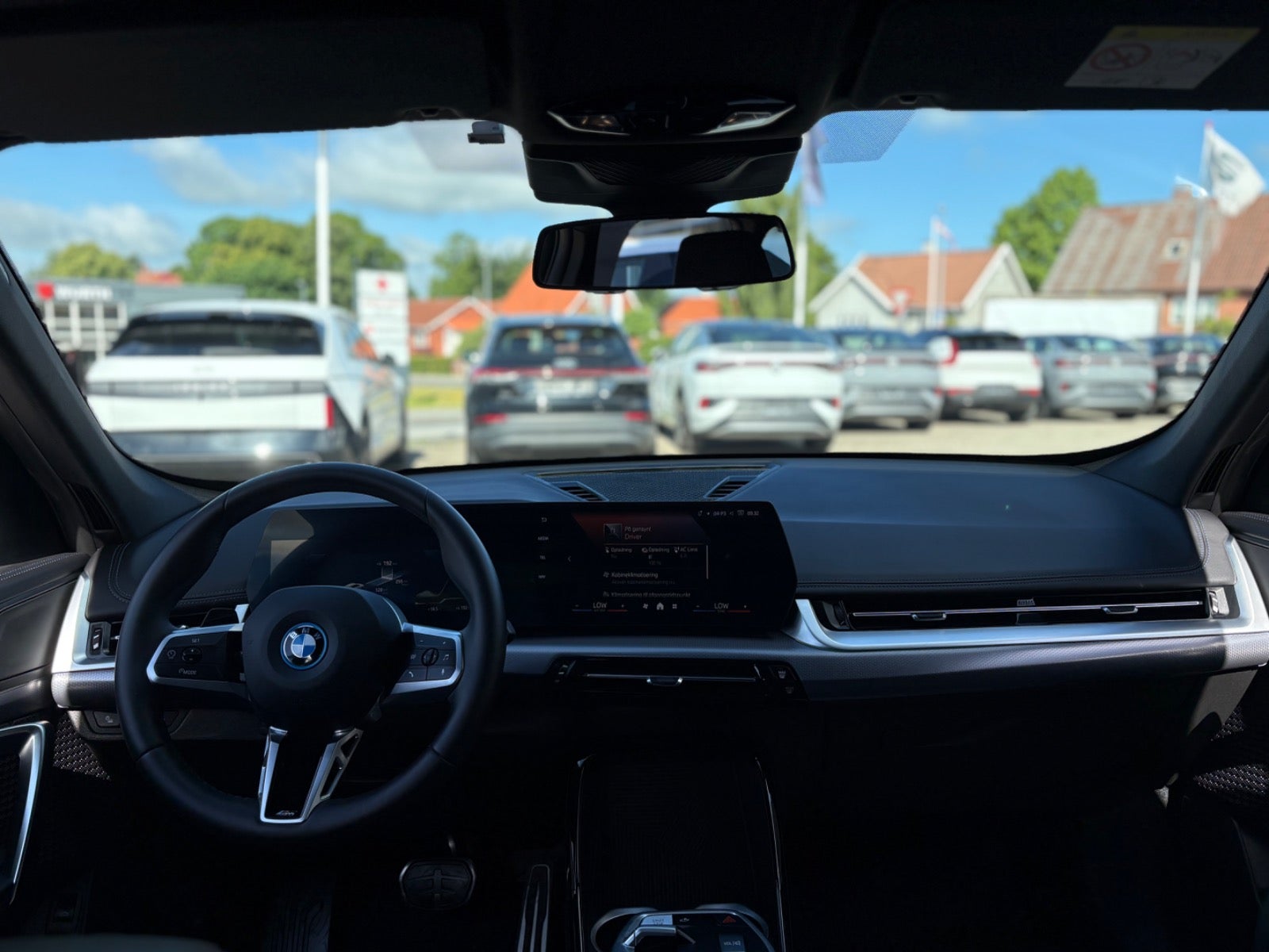 BMW iX1 eDrive20, 204hk, 2024