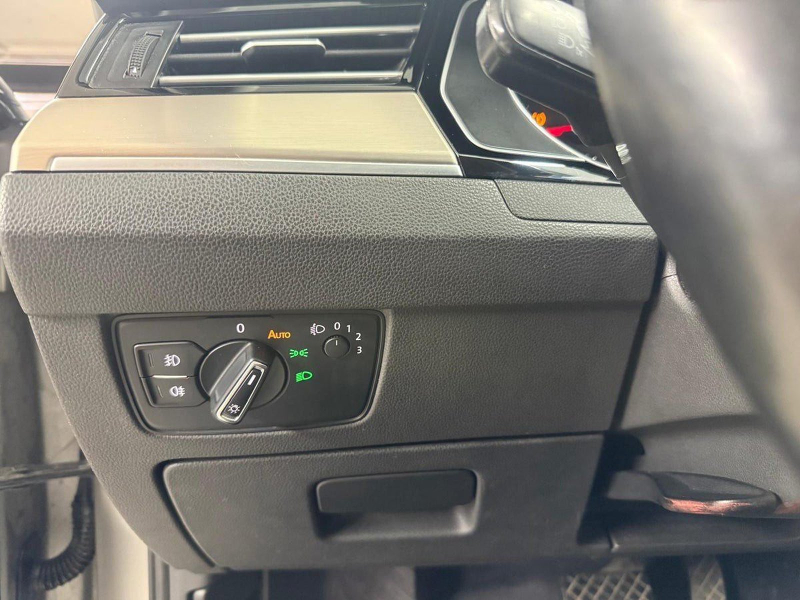 Volkswagen Passat Variant 2.0 TDI DPF BMT DSG Sequential, 150hp, 2016