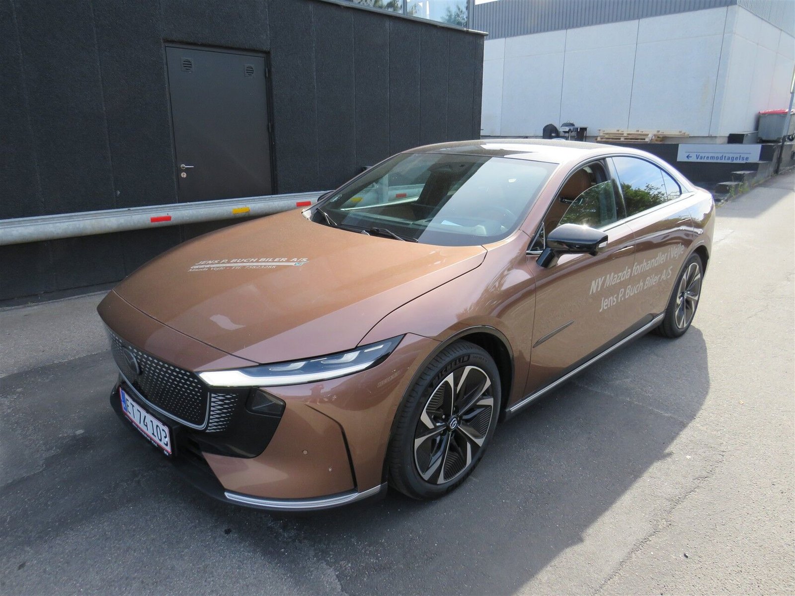 Mazda 6e Standard Range, 258ps, 2026