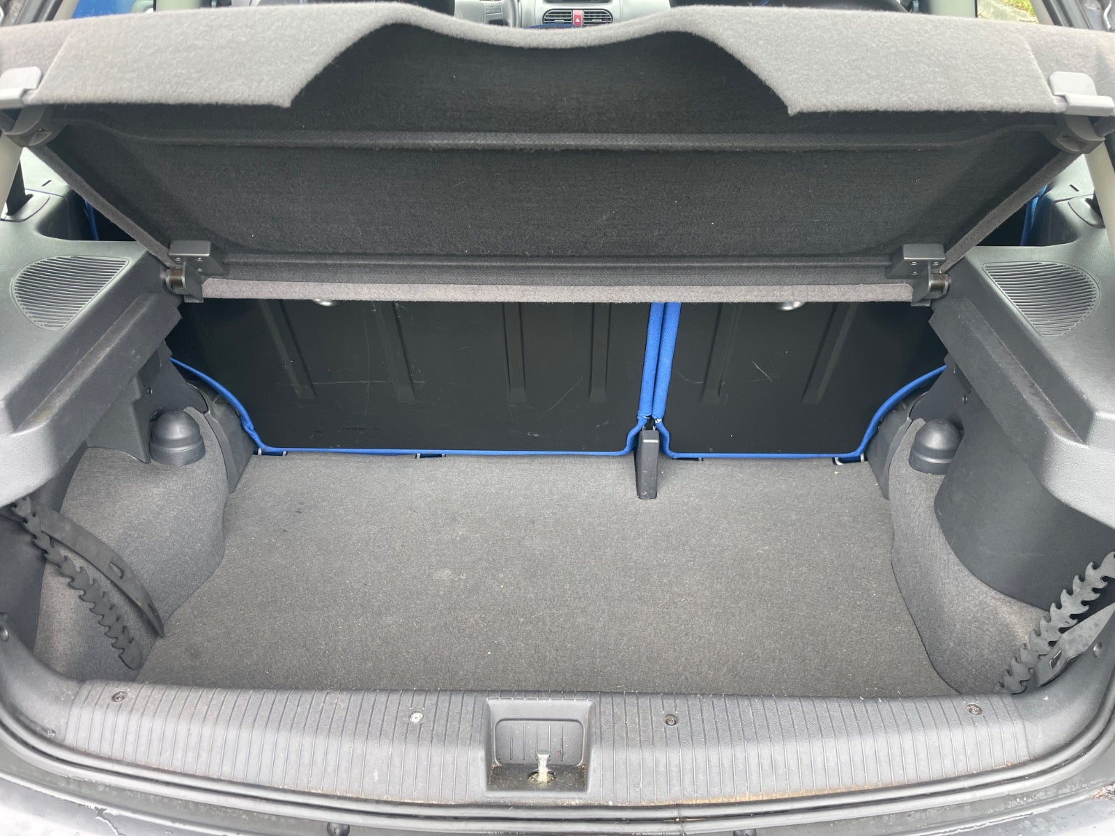 Opel Corsa 3-door 1.2 Manual, 5-trins, 75ps, 2003