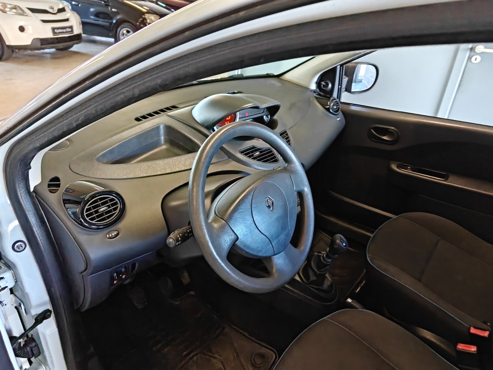 Renault Twingo 1.2 Manual, 5-trins, 75ps, 2011