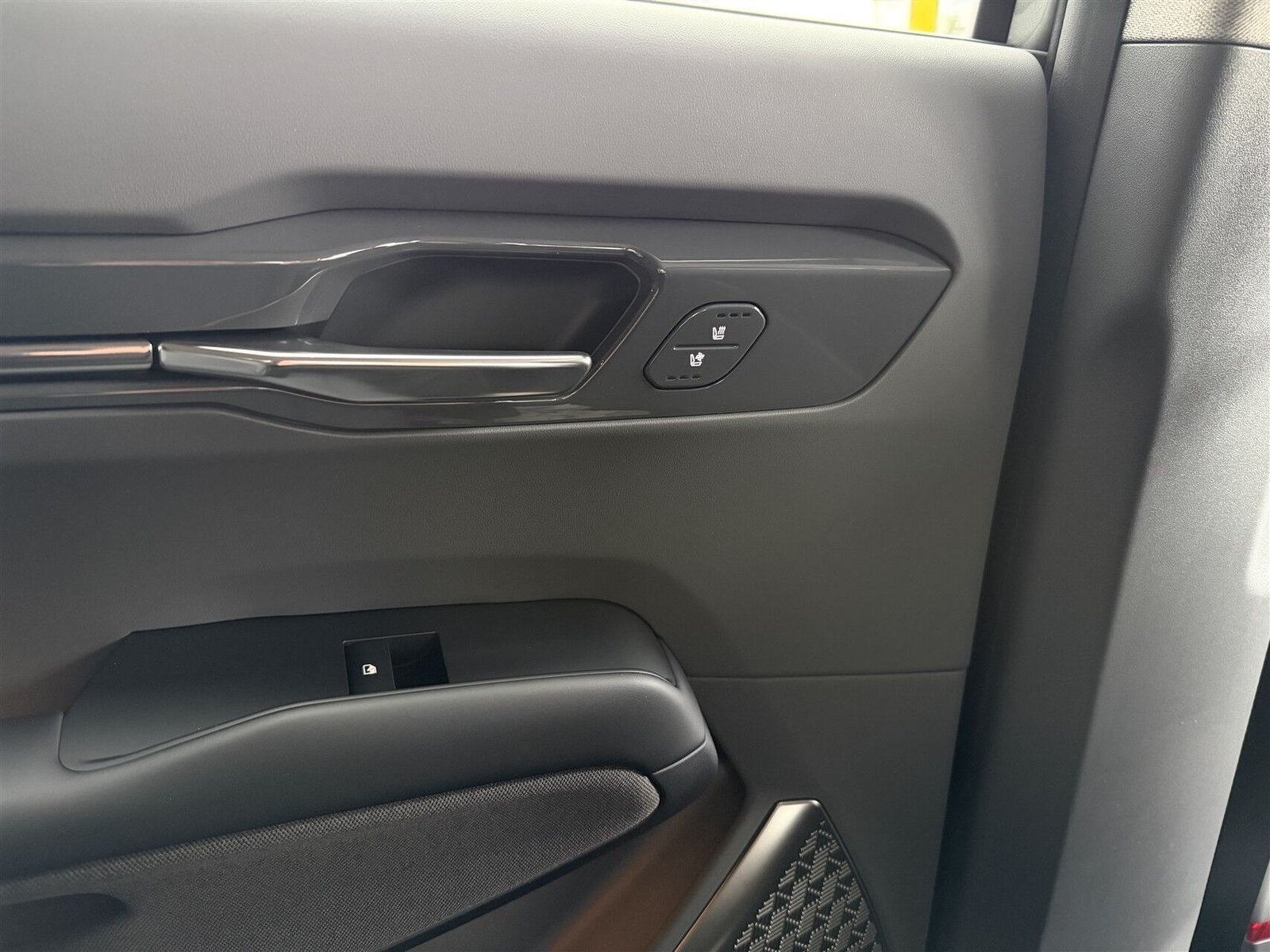 Kia EV9 AWD, 385hp, 2026