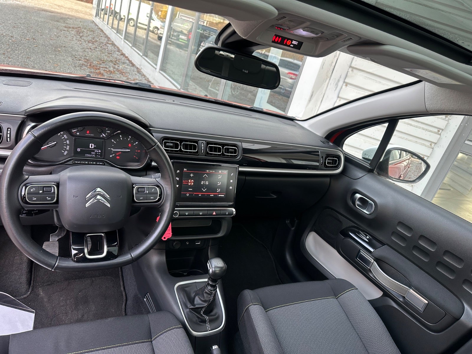 Brugt Citroën C3 1,5 BlueHDi 100 SkyLine til salg