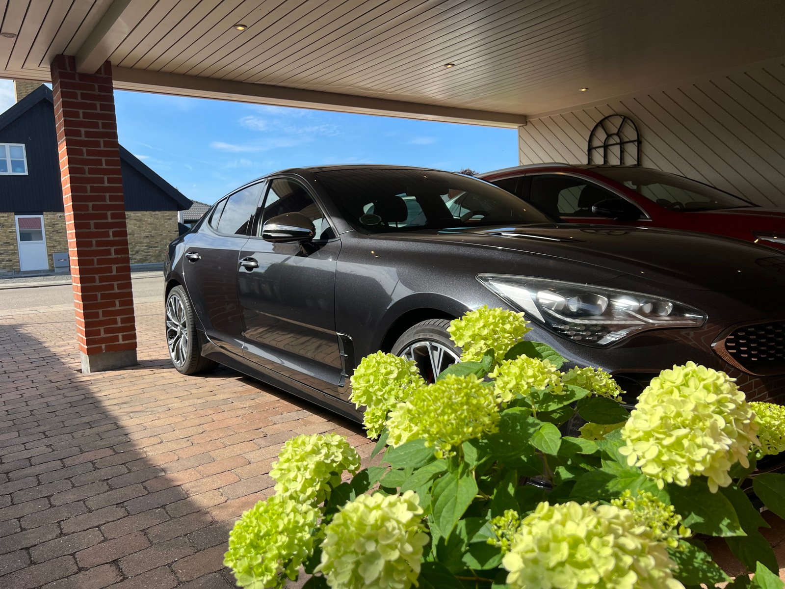 Kia Stinger 2.0 T-GDI Automatic, 255hp, 2018