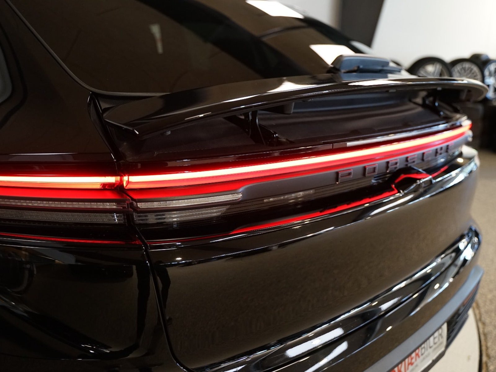 Porsche Macan 4, 388hp, 2024