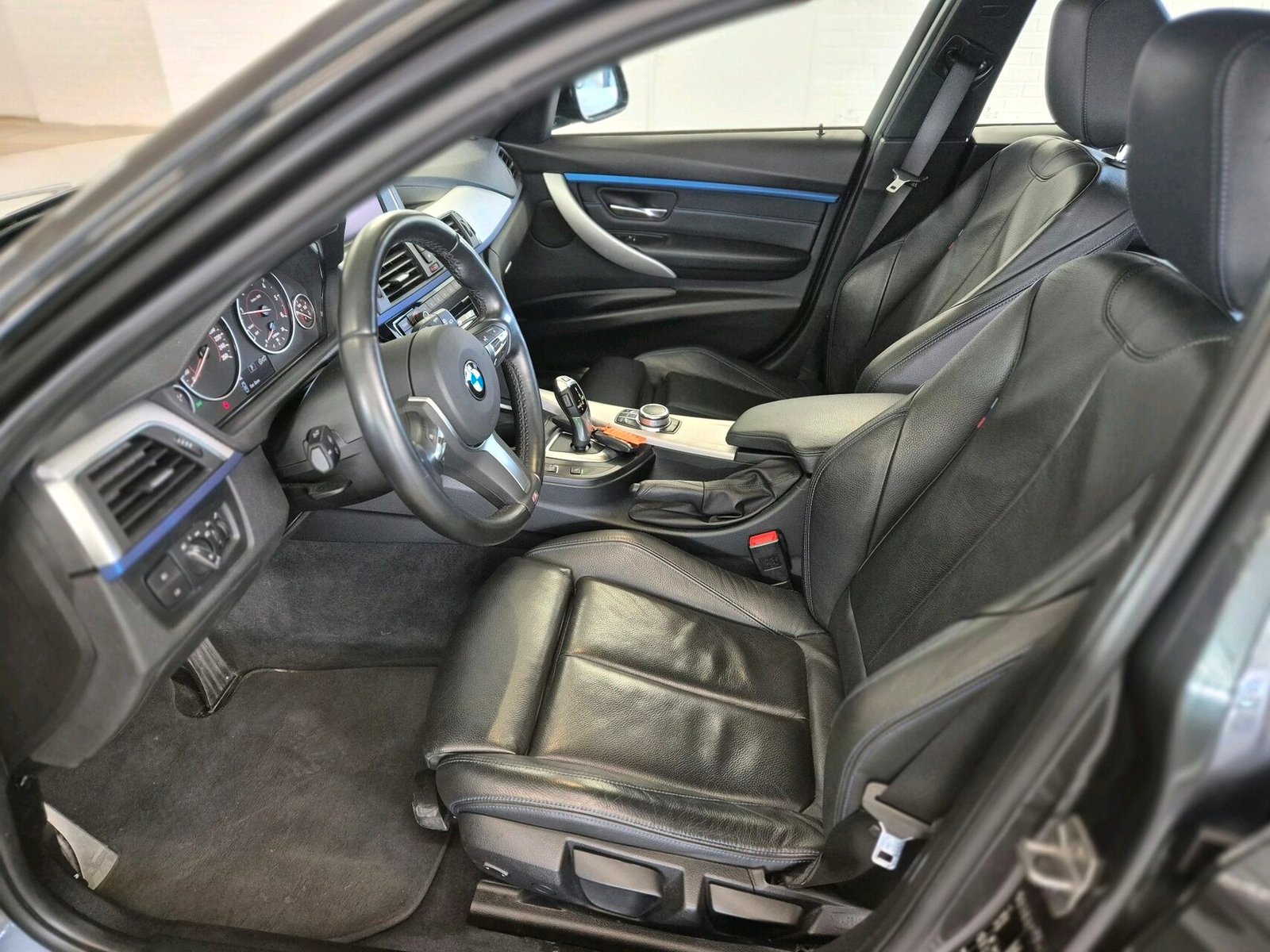 BMW 320d Touring Steptronic, 8-trins, 190ps, 2018