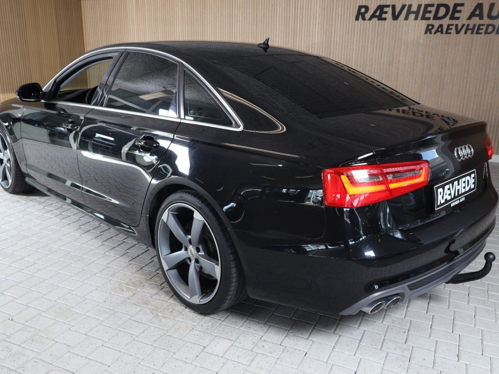 Audi A6 Sedan 2.0 TDI DPF Multitronic, 177hp, 2014