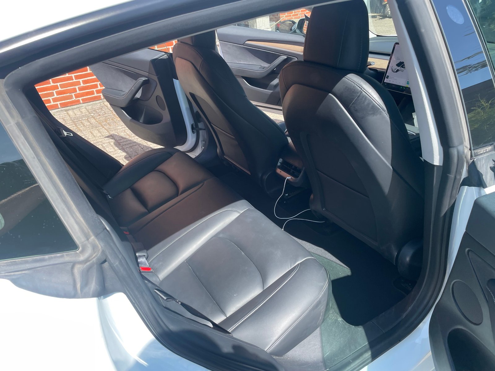 Tesla Model 3 Standard Range Plus, 325ps, 2021