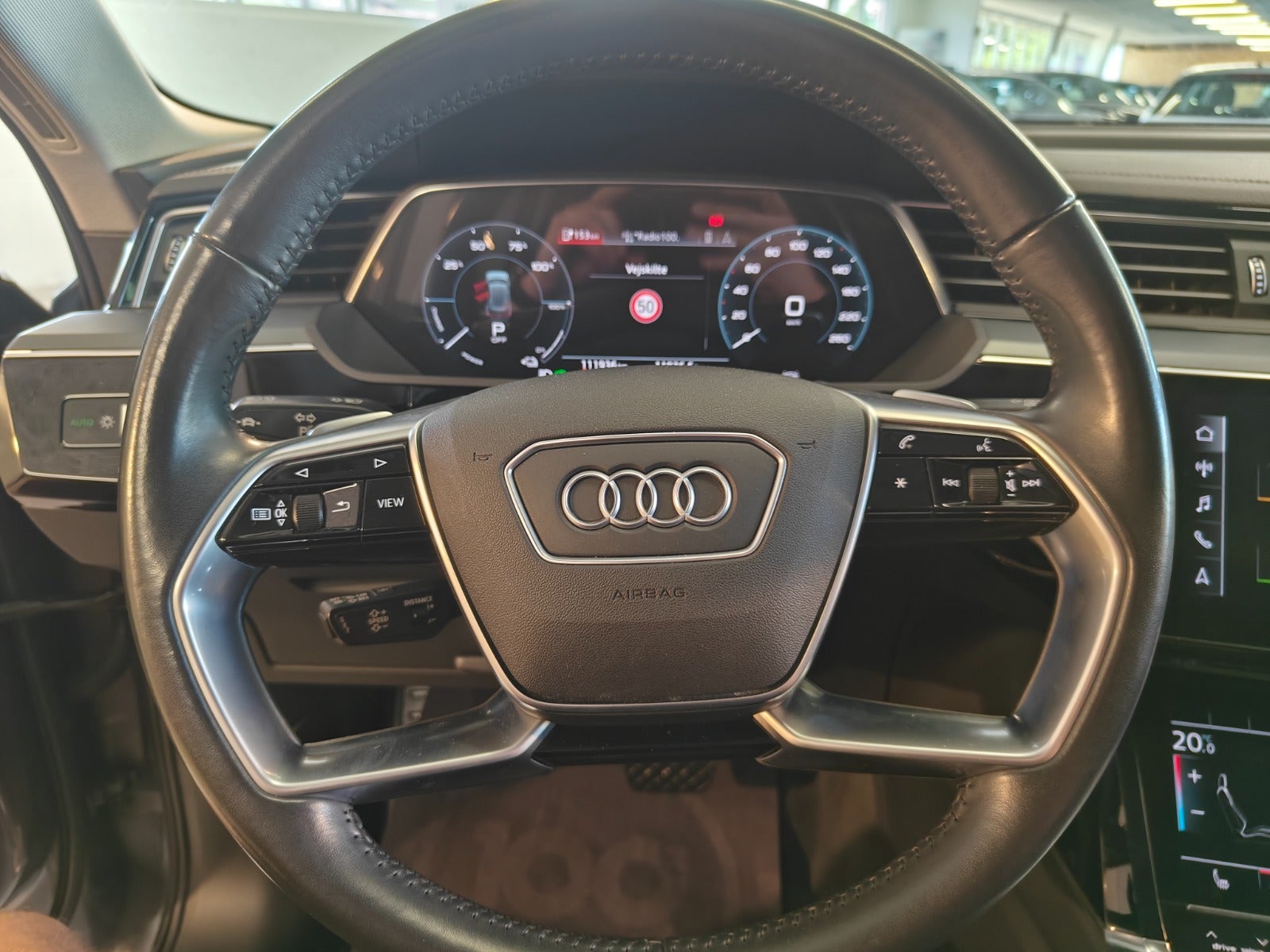 Audi e-tron 50 quattro, 313ps, 2020