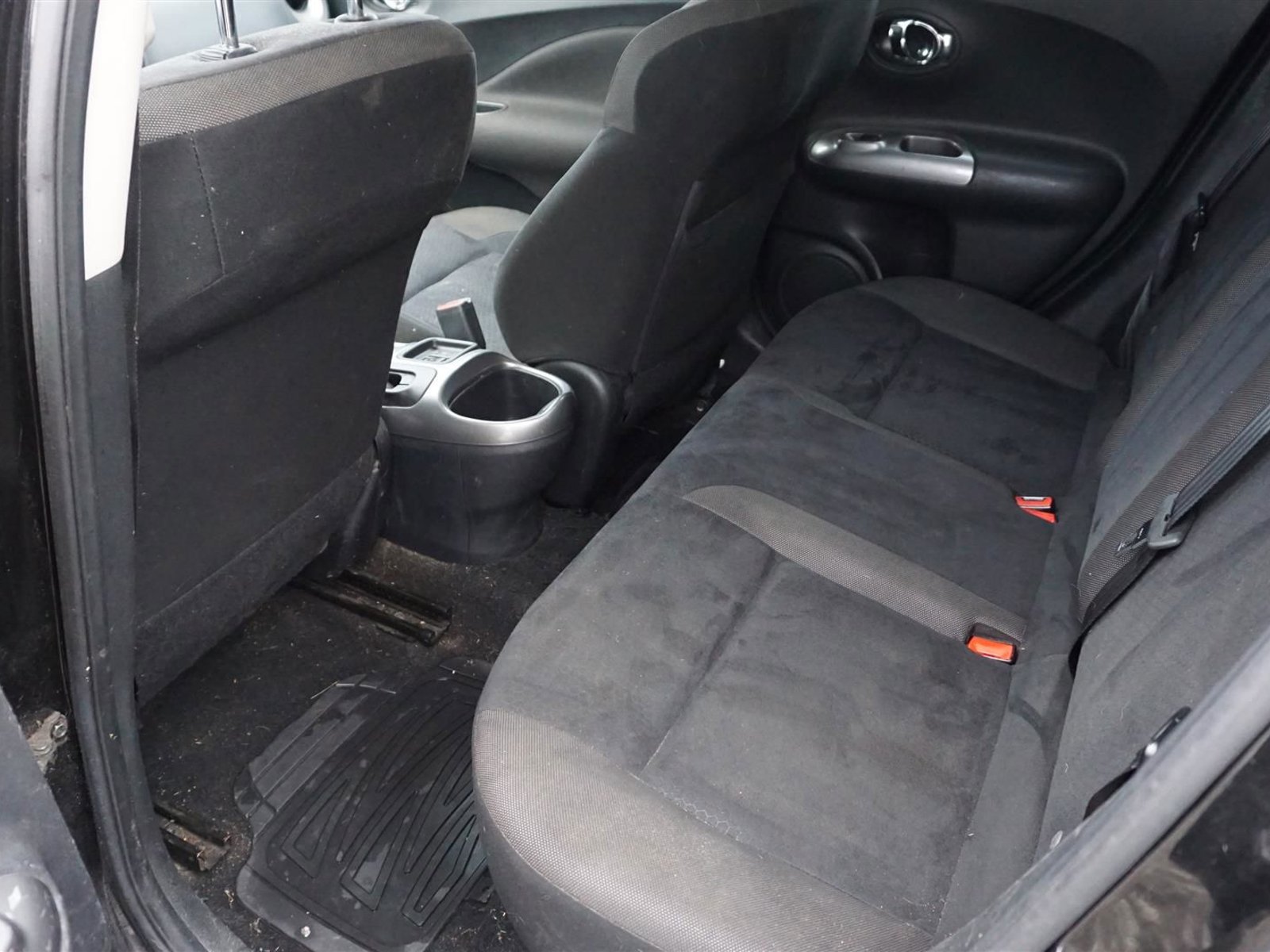 Nissan Juke 1.6 Manual, 117hp, 2011