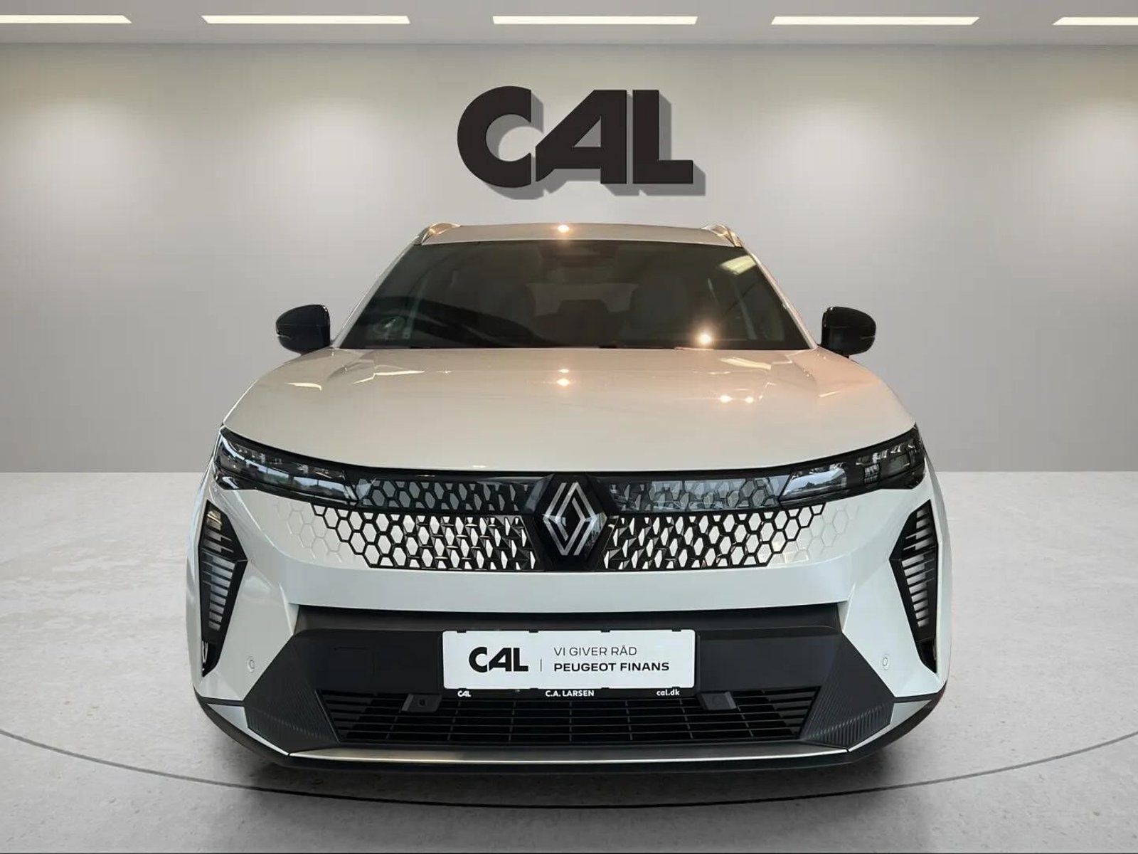 Renault Scenic E-Tech High Range 87 kWh, 218hp, 2025