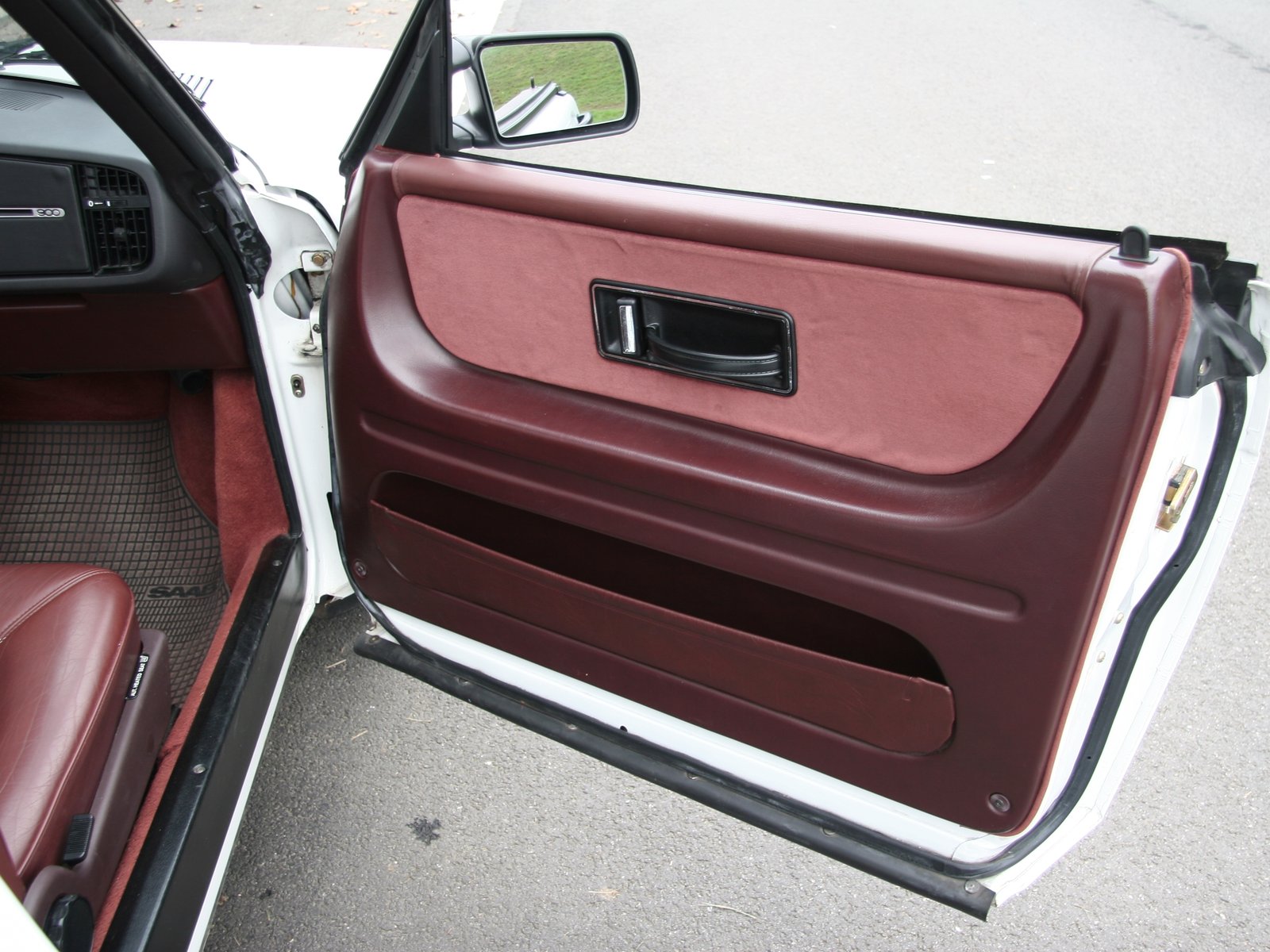 Saab 900 Convertible 2.0 Turbo Manuell, 5-trinn, 175hk, 1987