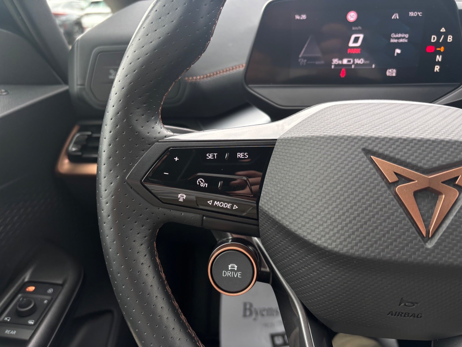 CUPRA Born e-boost 77, 231ps, 2023