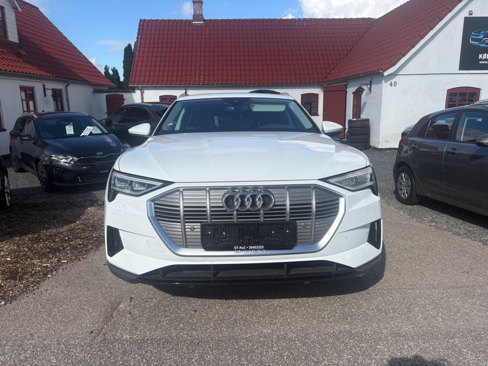 Audi e-tron 50 quattro, 313ps, 2020