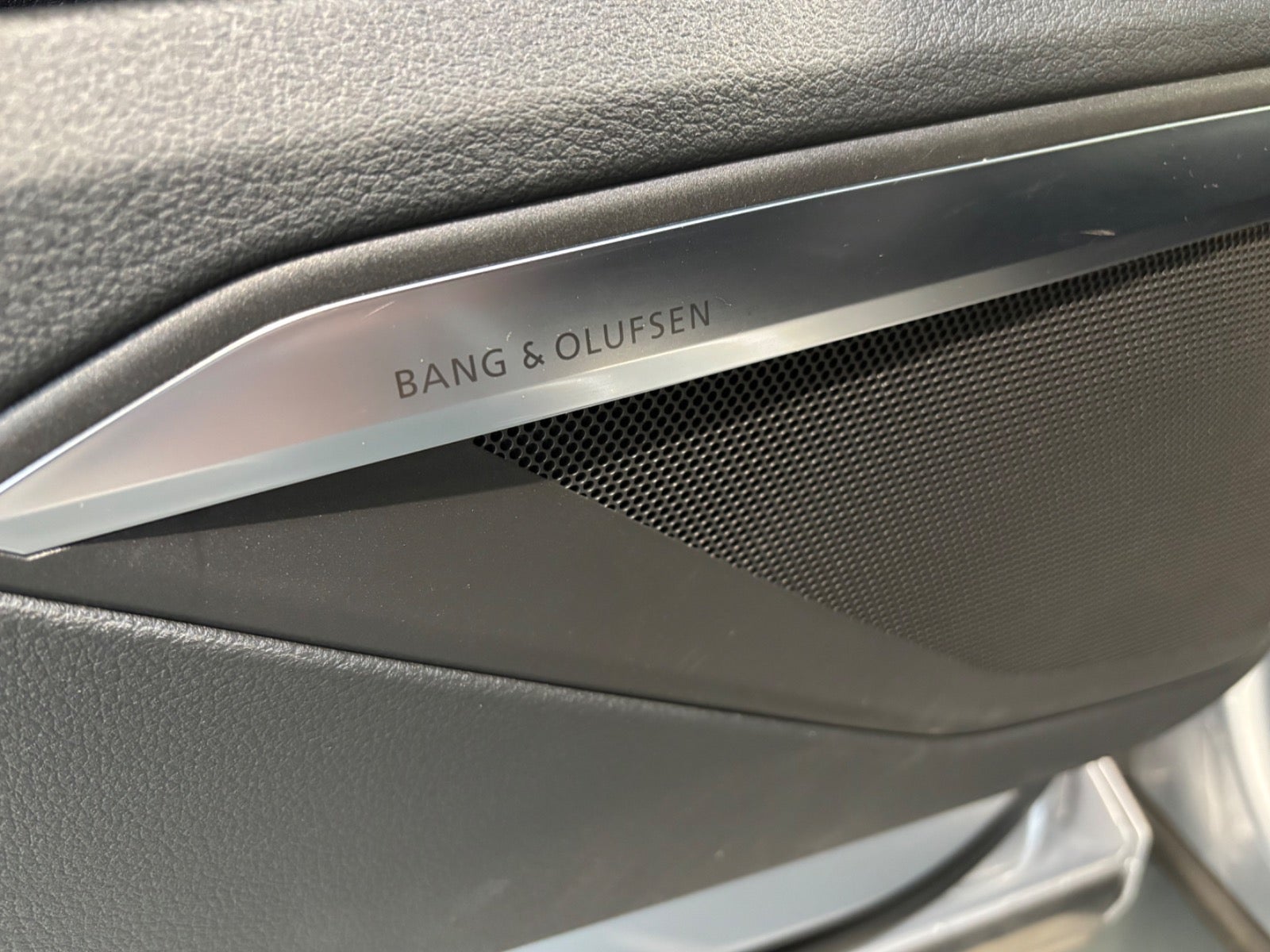 Audi e-tron 55 quattro, 408ps, 2020