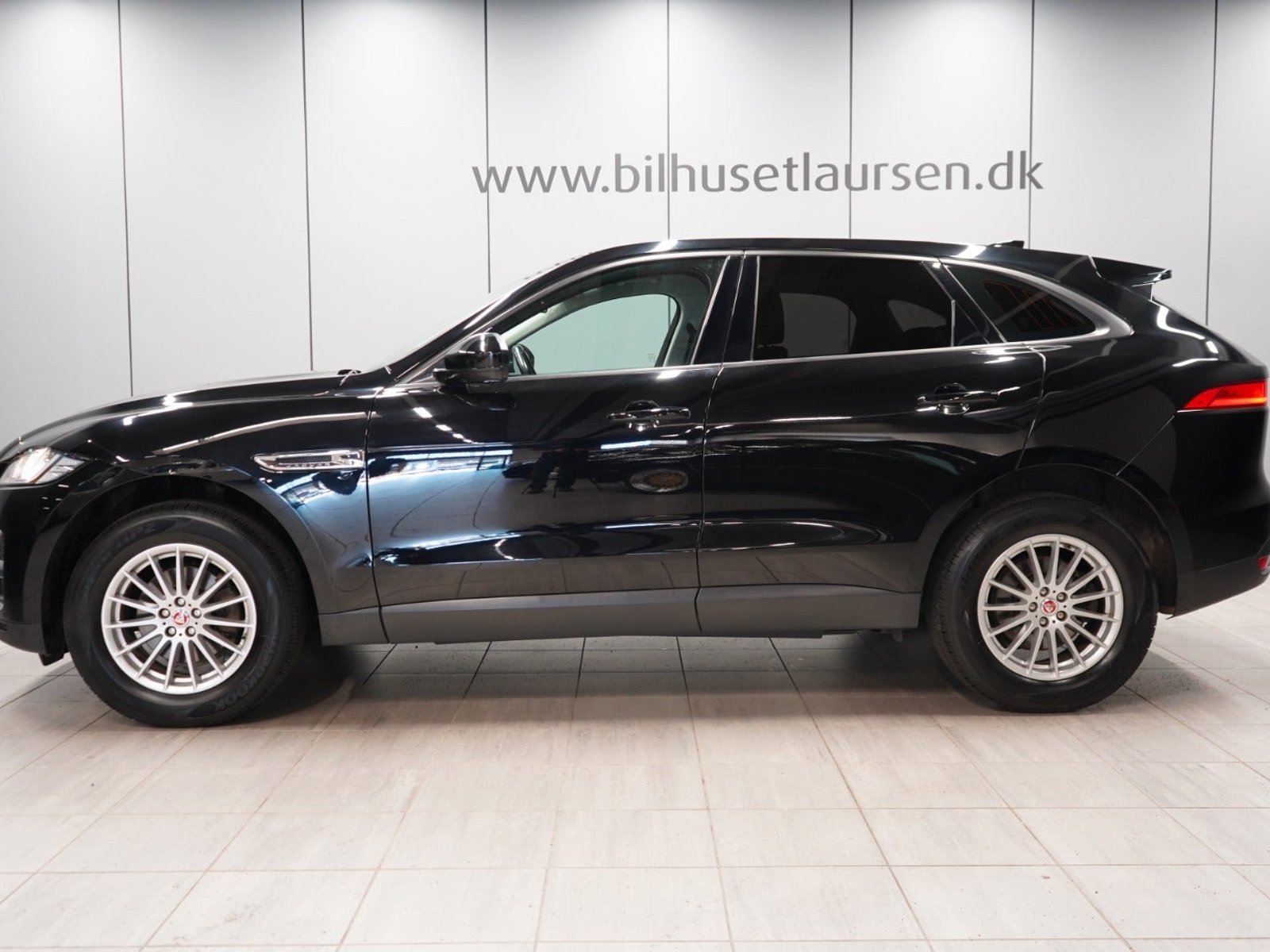 Jaguar F-Pace 20d Automatic, 8-trins, 180ps, 2018