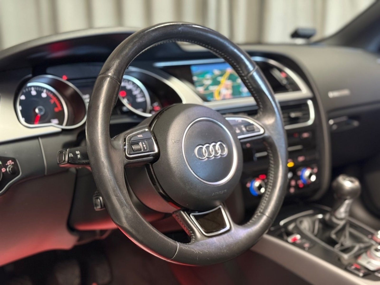 Audi A5 Cabriolet 1.8 TFSI  Manual, 6-trins, 170ps, 2014