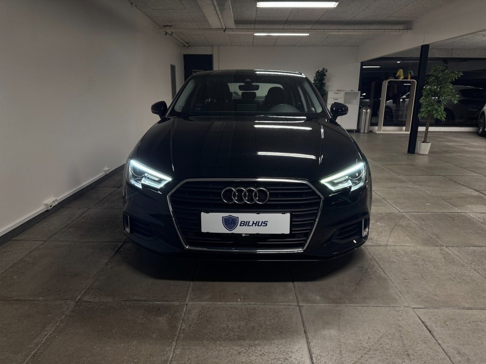 Audi A3 Sedan 1.5 TFSI COD S Tronic, 7-trinn, 150hk, 2018
