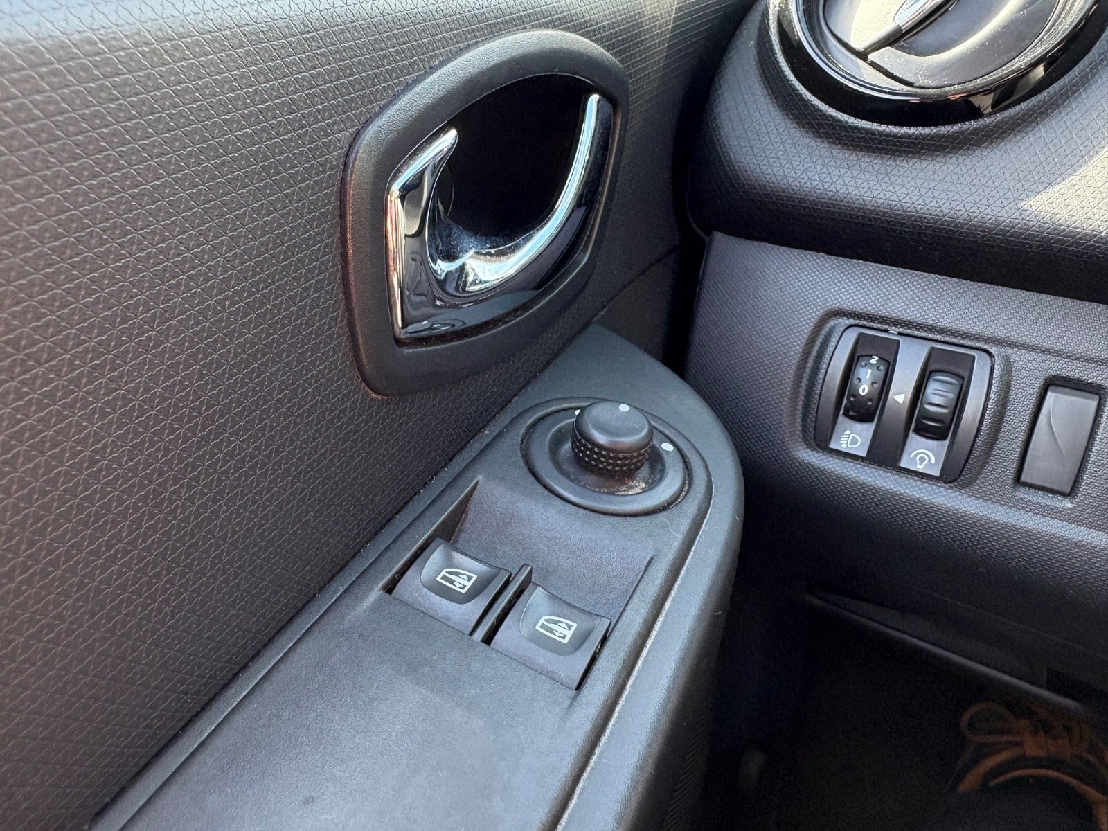 Renault Clio 1.2 Manual, 73hp, 2013