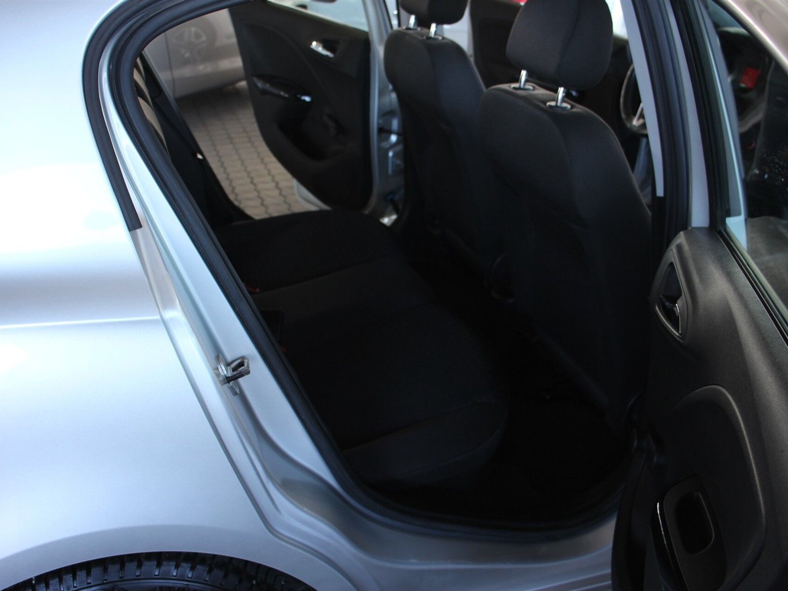 Opel Corsa 5-door 1.4 Manual, 75hp, 2017