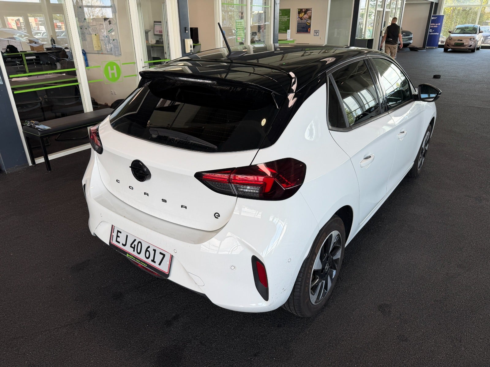 Opel Corsa-e, 136hp, 2023