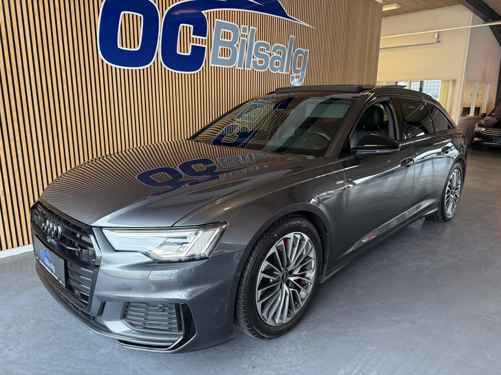 Audi A6 Avant 55 TFSI e quattro S Tronic, 7-trins, 367ps, 2023