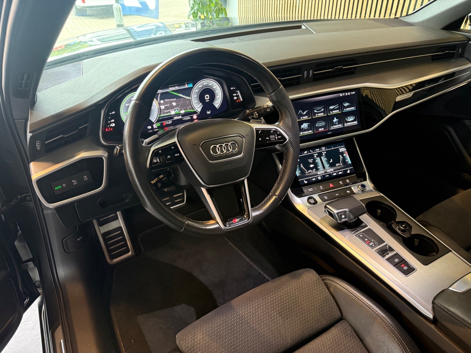 Audi A6 Avant 55 TFSI e quattro S Tronic, 7-trins, 367ps, 2023