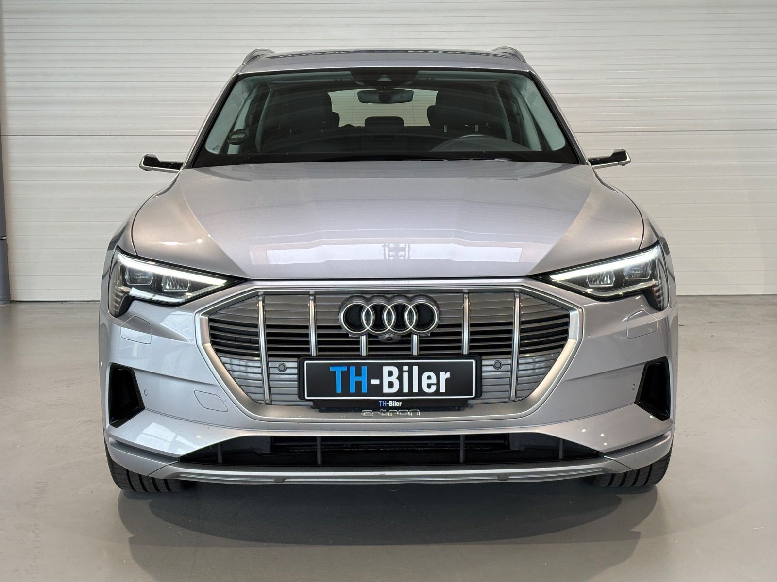 Audi e-tron 55 quattro, 408ps, 2020