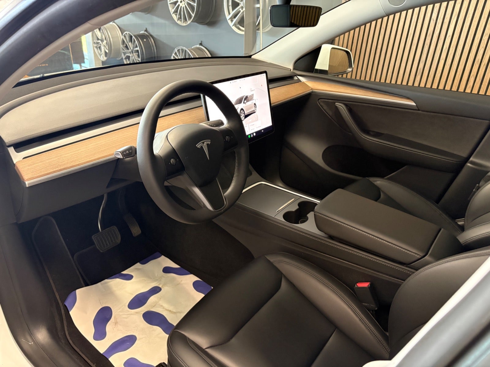 Tesla Model Y Long Range AWD, 514hp, 2023