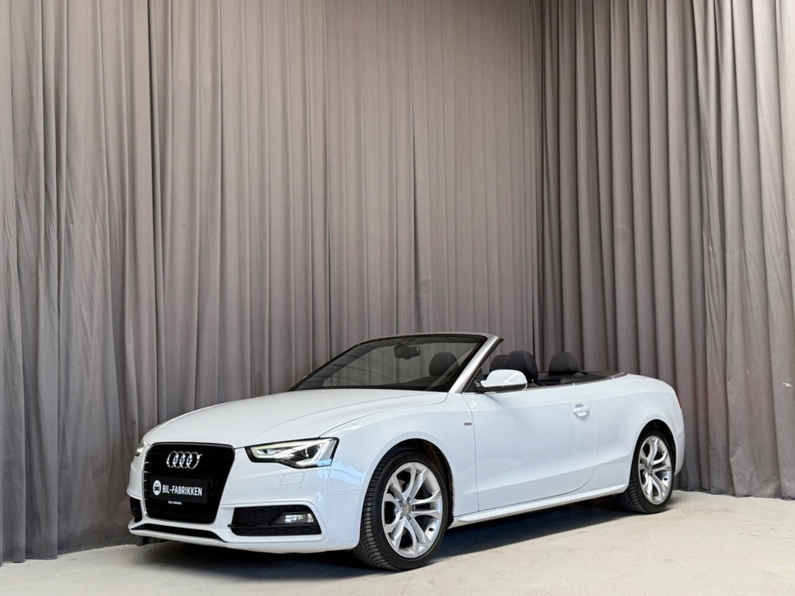 Audi A5 Cabriolet 1.8 TFSI  Manual, 6-trins, 170ps, 2014