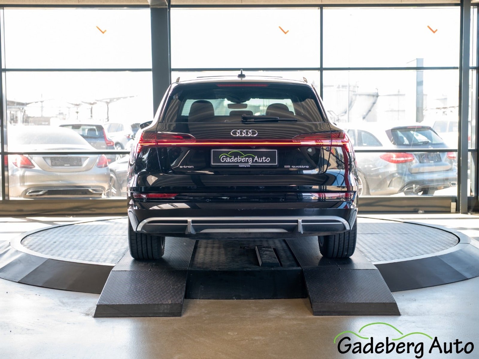 Audi e-tron 55 quattro, 408ps, 2020