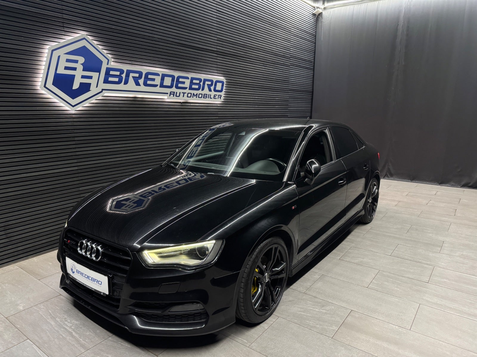 Audi A3 Sedan 2.0 TDI Manual, 6-trins, 150ps, 2014