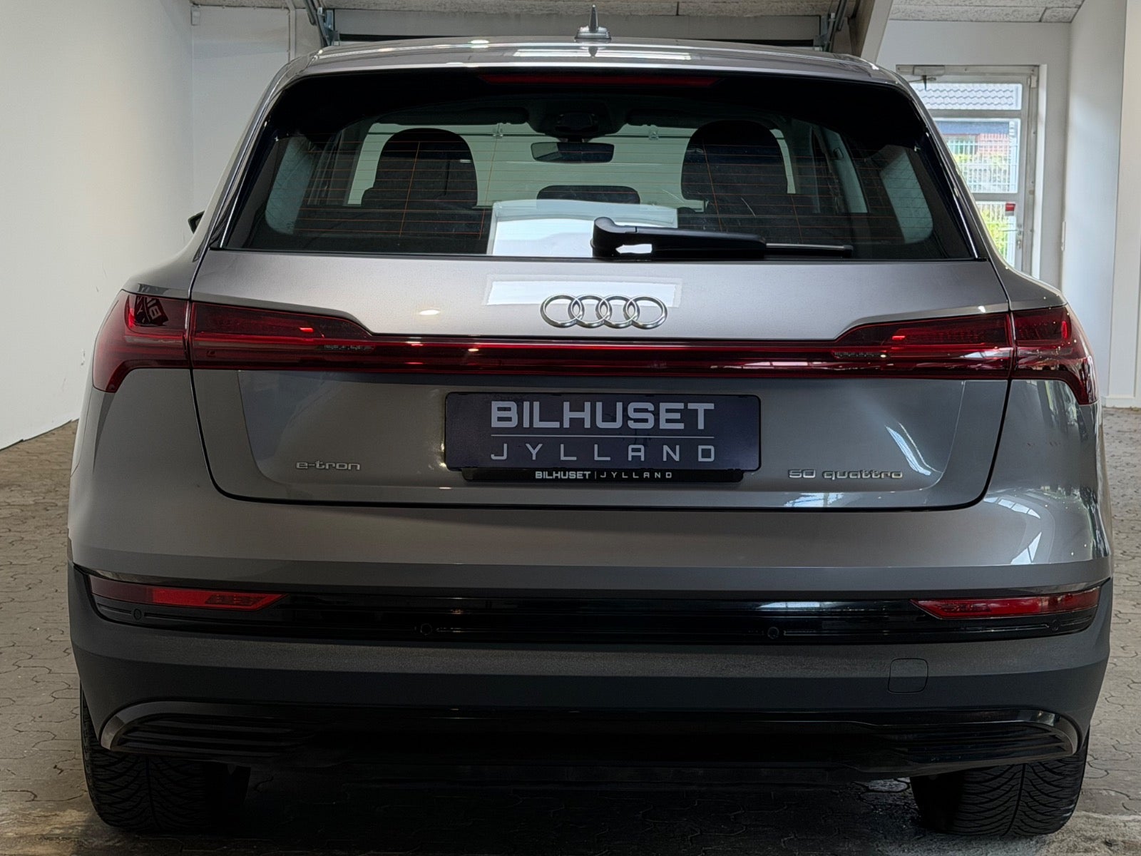 Audi e-tron 50 quattro, 313ps, 2021