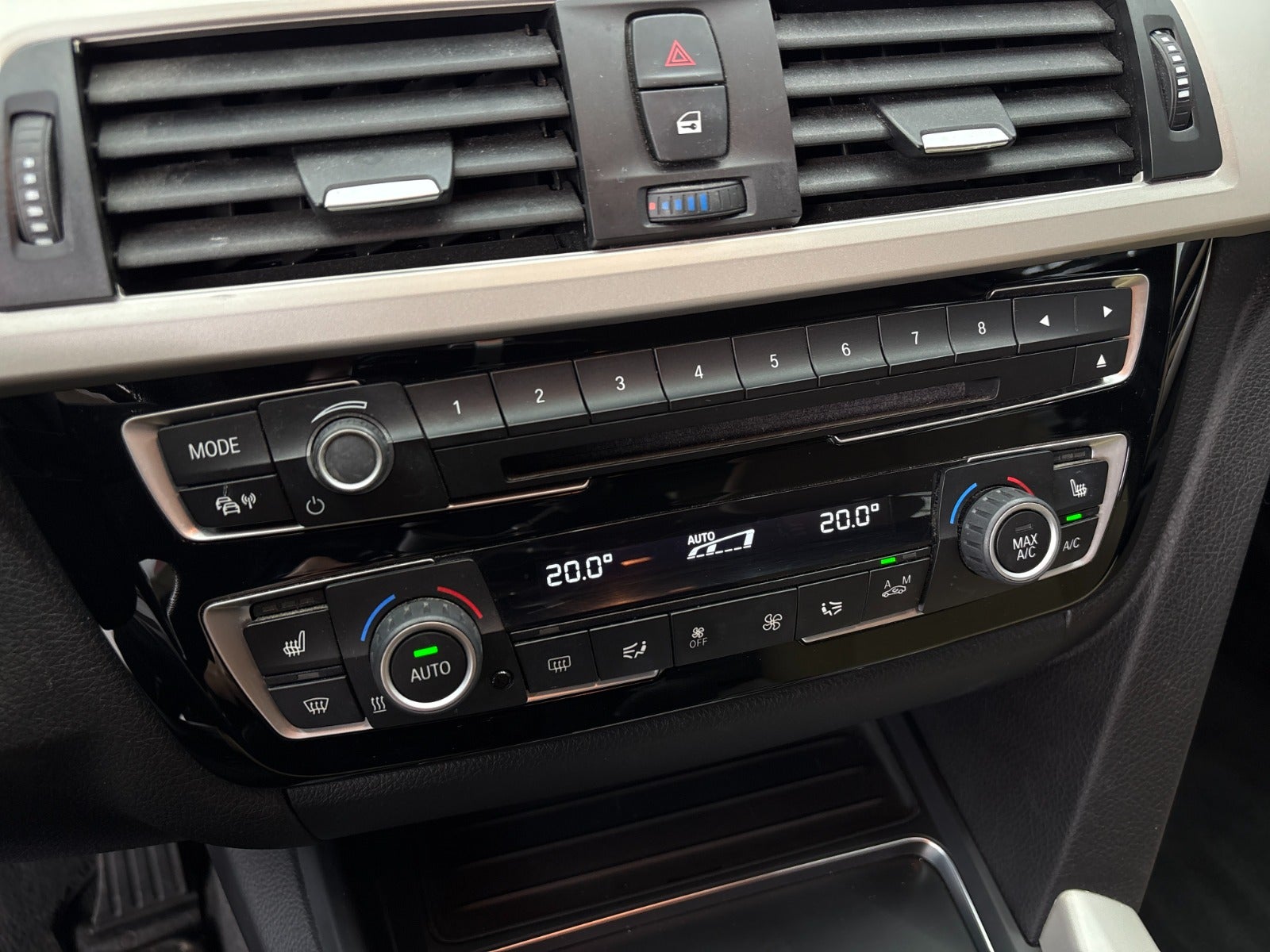 BMW 320d Touring Steptronic, 8-trins, 190ps, 2016