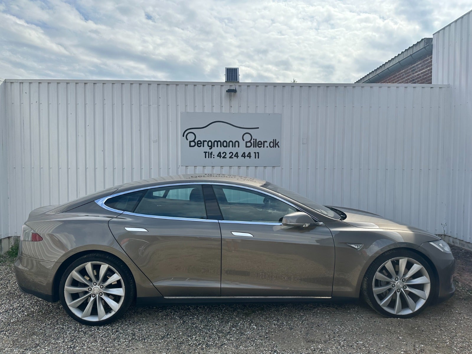 Tesla Model S 90D 417ch - Supercharge gratuite - Suspension pneumatique - CCS amélioré - Autopilot