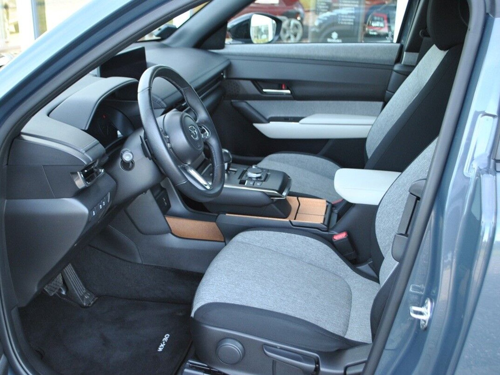 Mazda MX-30 e-Skyactiv EV, 143hp, 2022