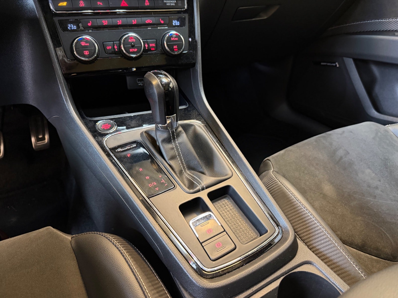 SEAT León Cupra ST 2.0 TSI 4Drive DSG Sequential, 6-trins, 300ps, 2017