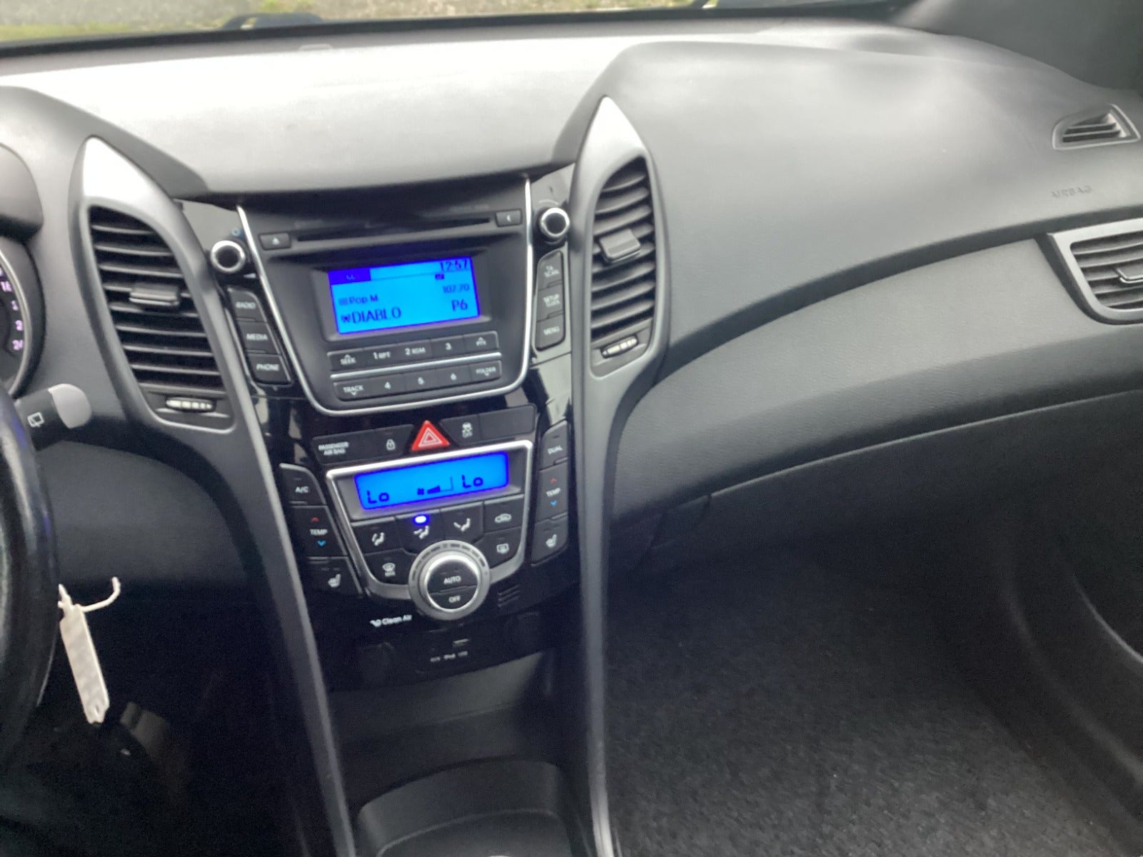 Hyundai i30 Kombi 1.6 CRDi Manual, 6-trins, 110ps, 2016