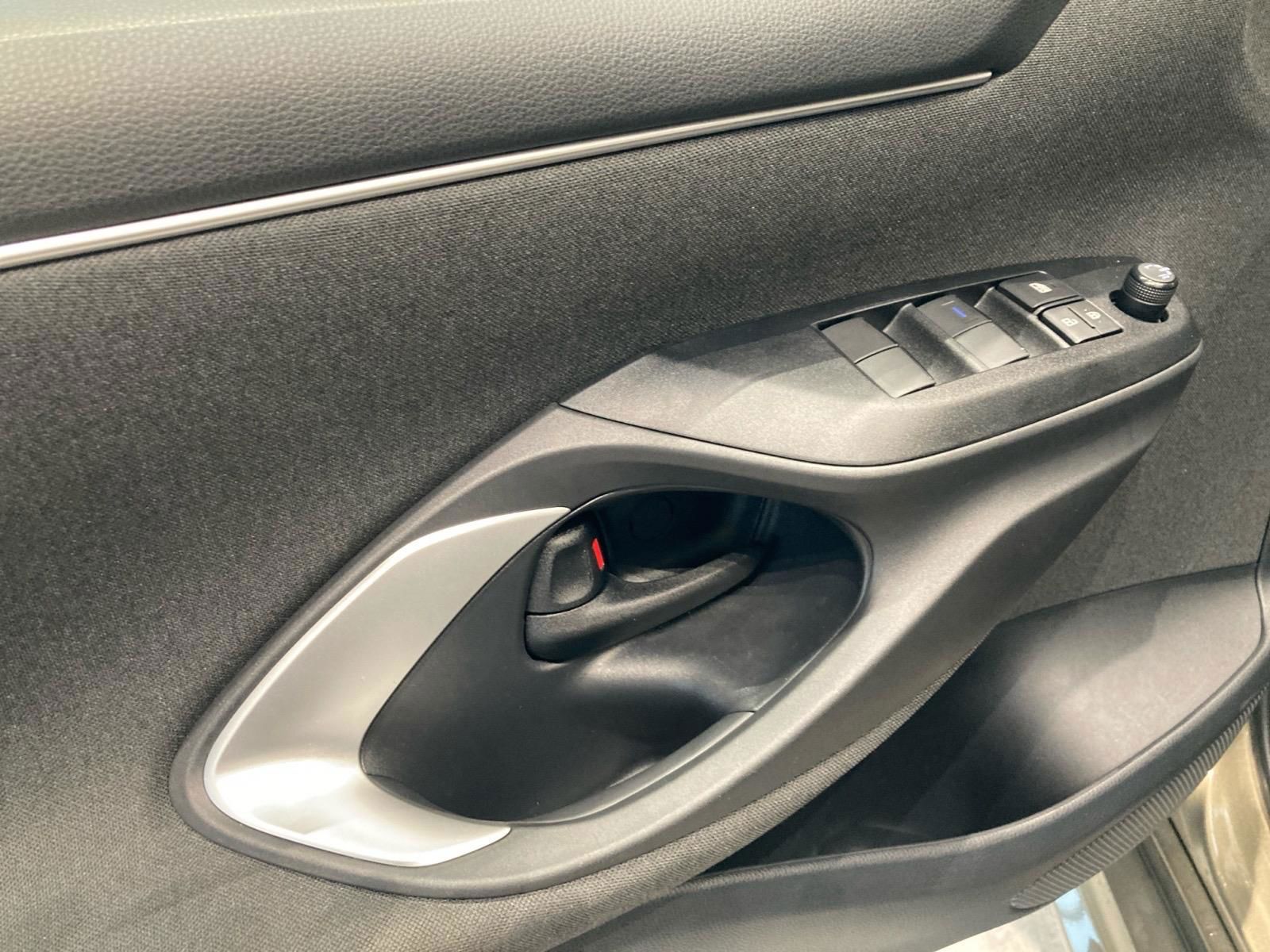 Mazda 2 Hybrid Automatic, 116hp, 2022