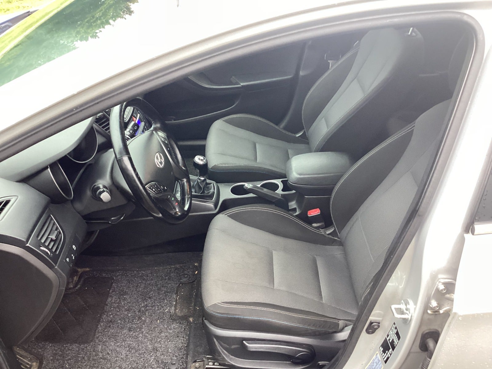 Hyundai i30 Kombi 1.6 CRDi Manual, 6-trins, 110ps, 2016