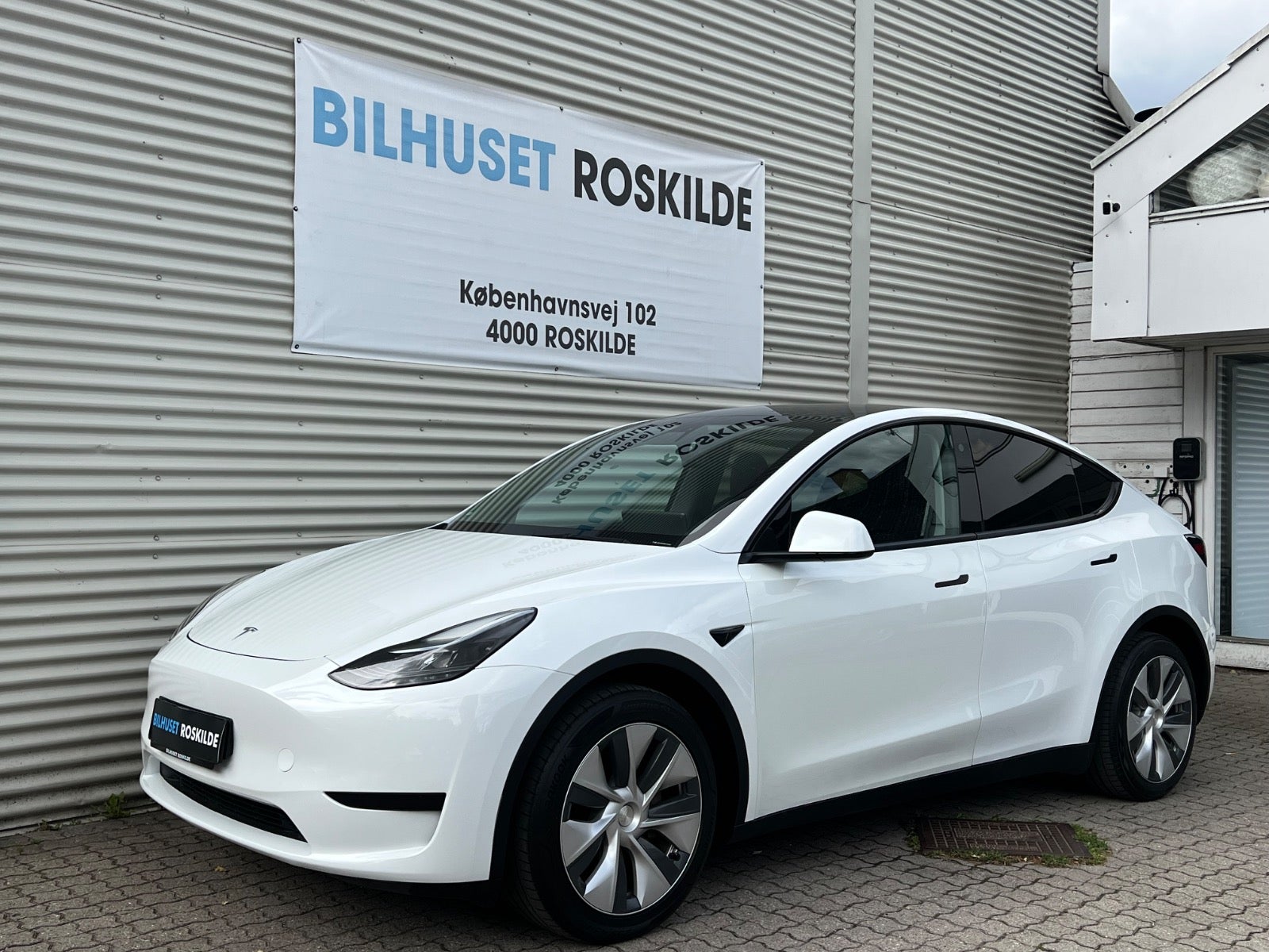 Tesla Model Y RWD