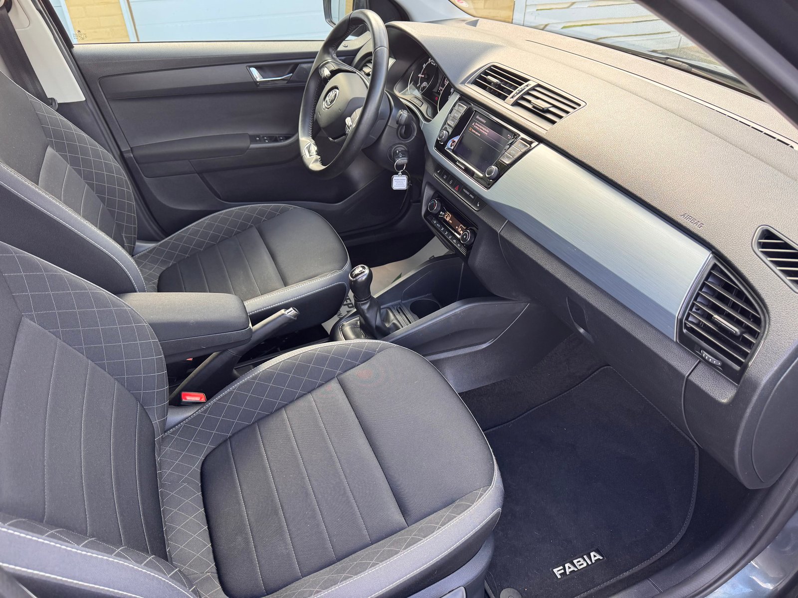 Škoda Fabia Combi 1.0 TSI Manual, 95hp, 2021