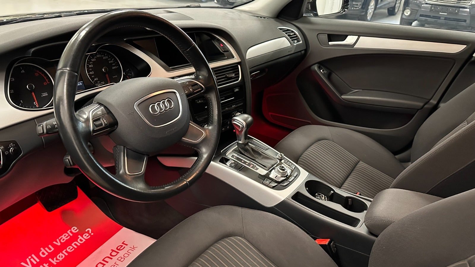 Audi A4 Avant 2.0 TDI DPF Multitronic, 177ps, 2013