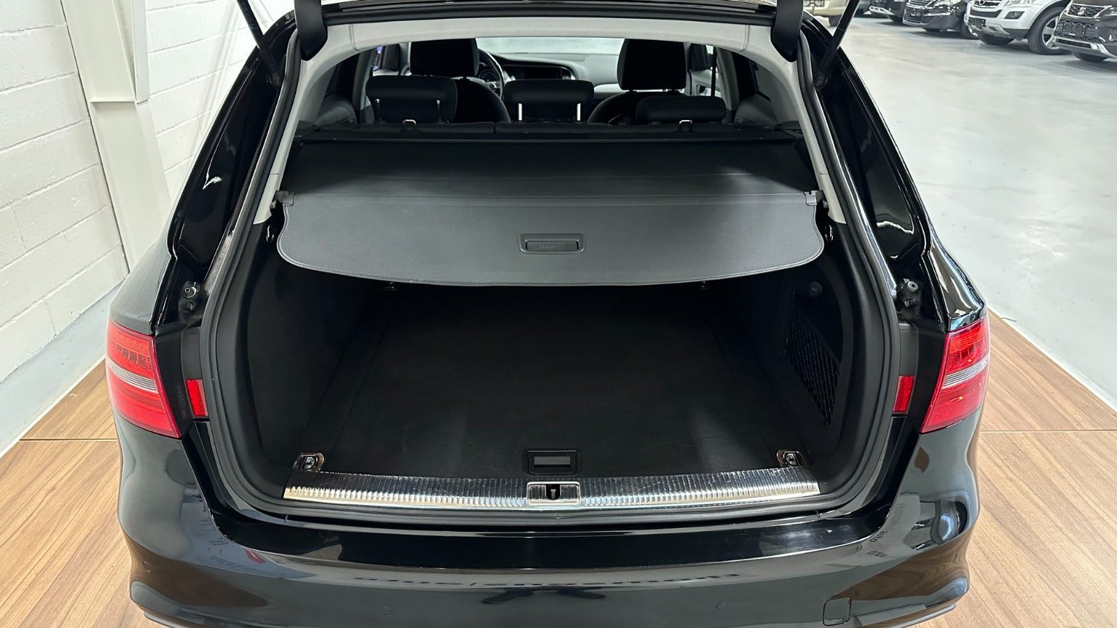 Audi A4 Avant 2.0 TDI DPF Multitronic, 177ps, 2013