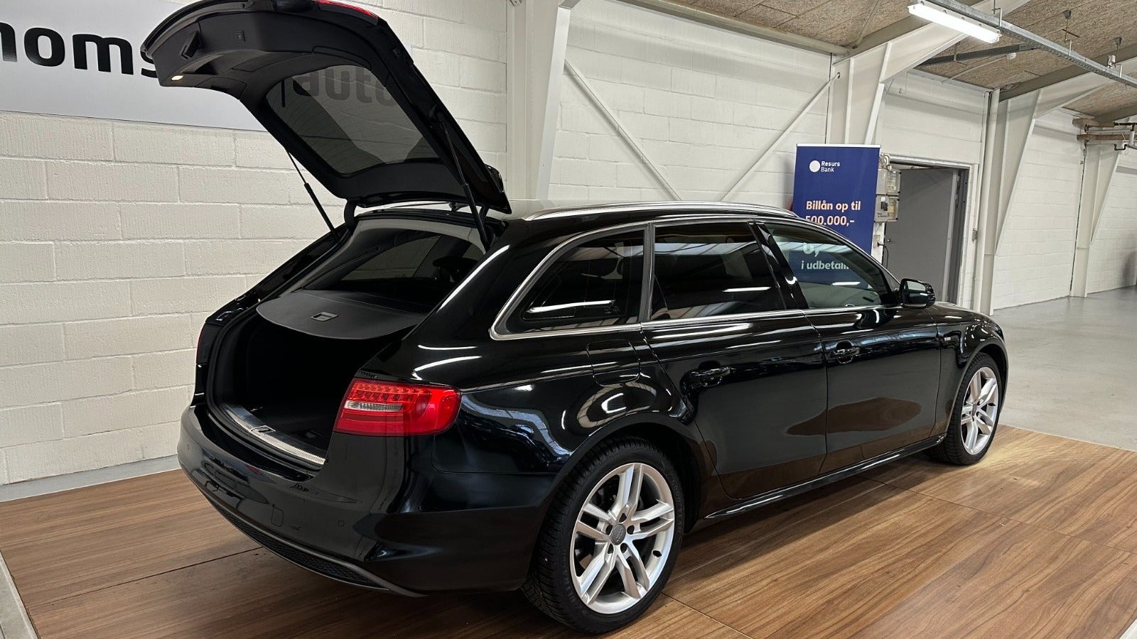 Audi A4 Avant 2.0 TDI DPF Multitronic, 177ps, 2013