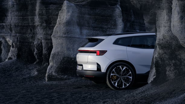 Polestar 4