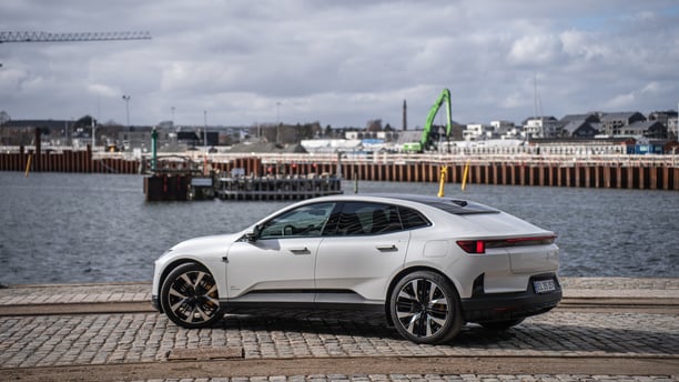 Polestar 4